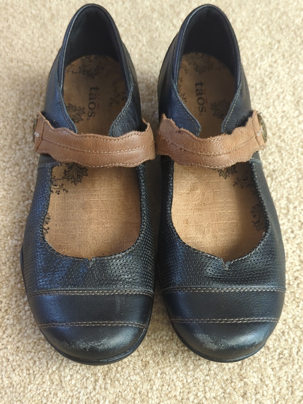 Taos Footwear Bravo Mary Jane - Black with Brown Strap